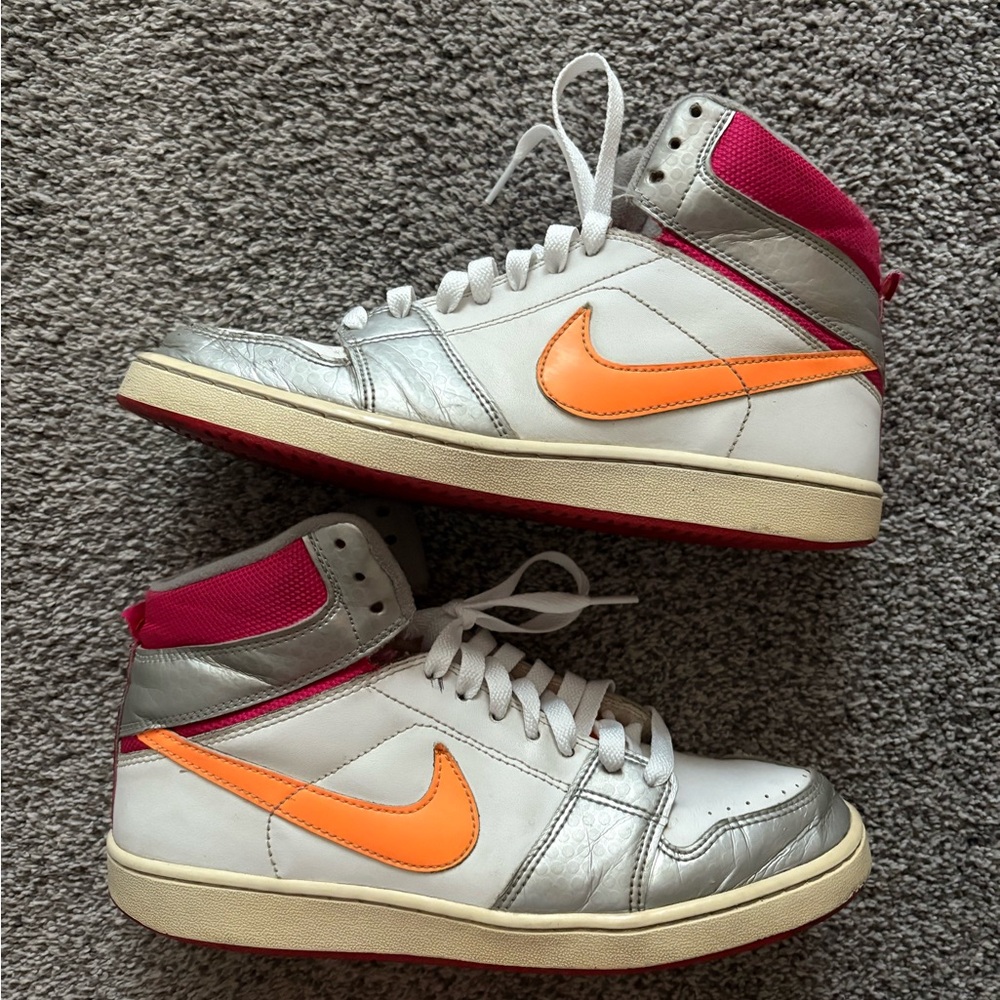Nike Blazers Women's Sneakers - White, Silver, Orange, Pink